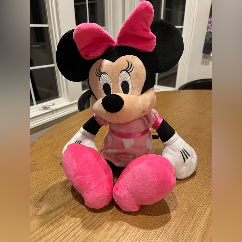 Disney Minnie Mouse plush toy